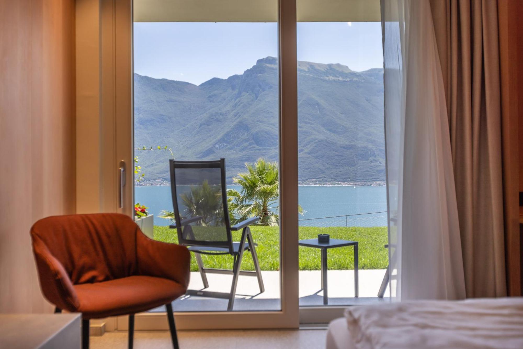 Llac Living Nature Hotel Limone sul Garda Camera foto