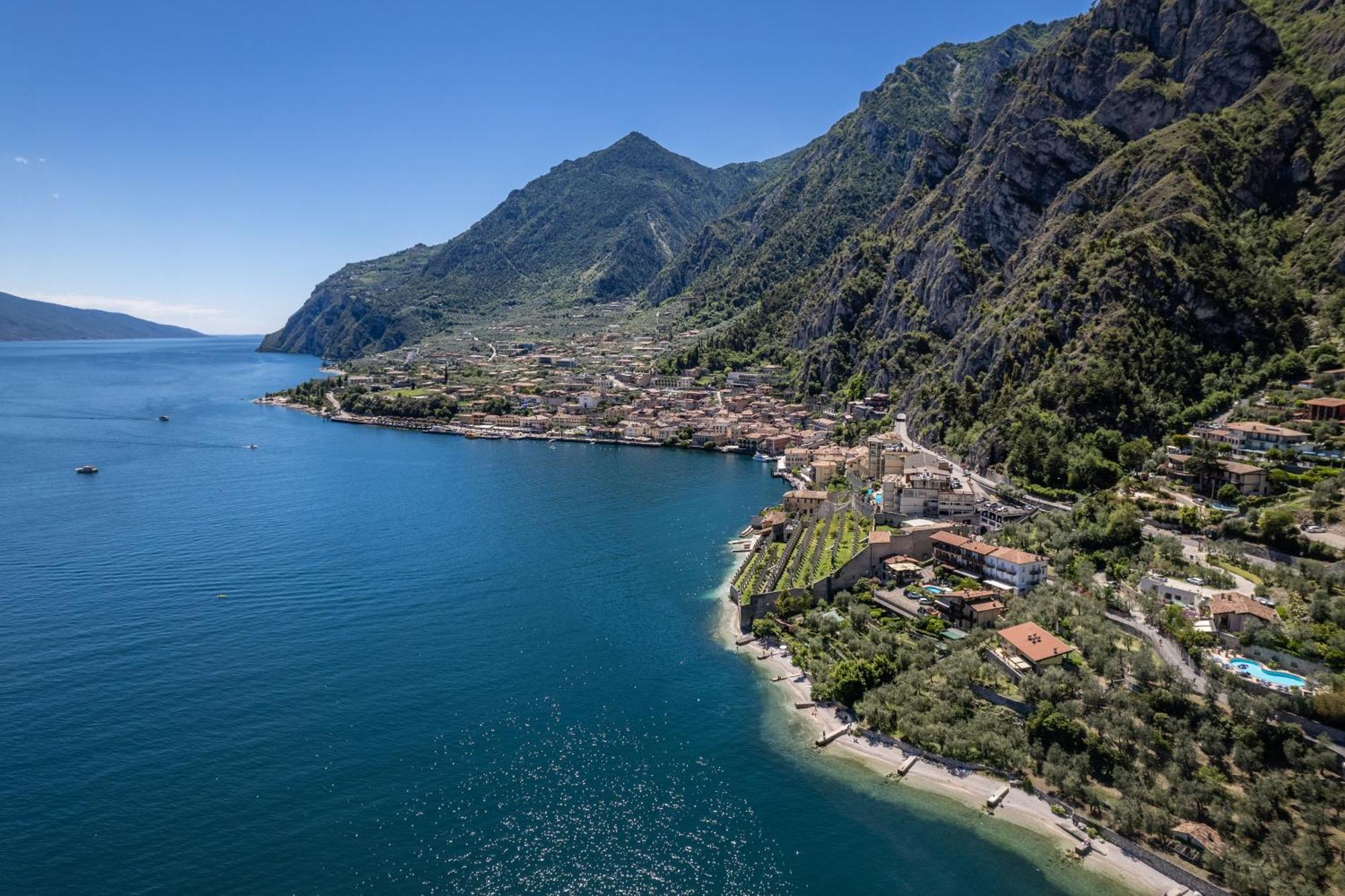 Llac Living Nature Hotel Limone sul Garda Esterno foto