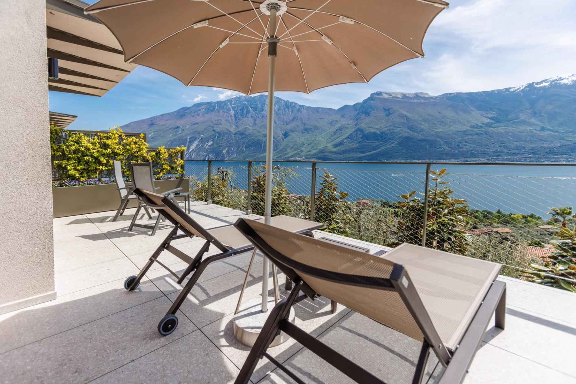 Llac Living Nature Hotel Limone sul Garda Esterno foto