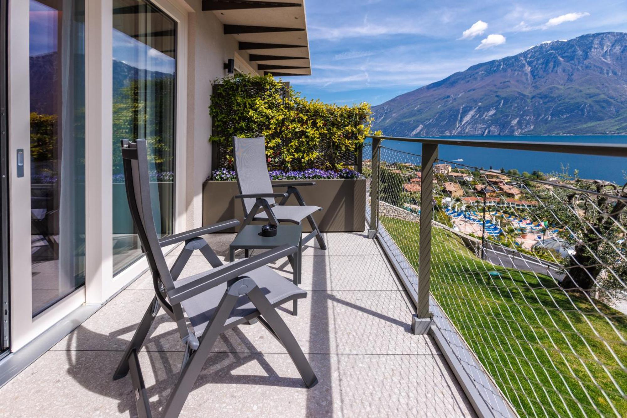 Llac Living Nature Hotel Limone sul Garda Camera foto