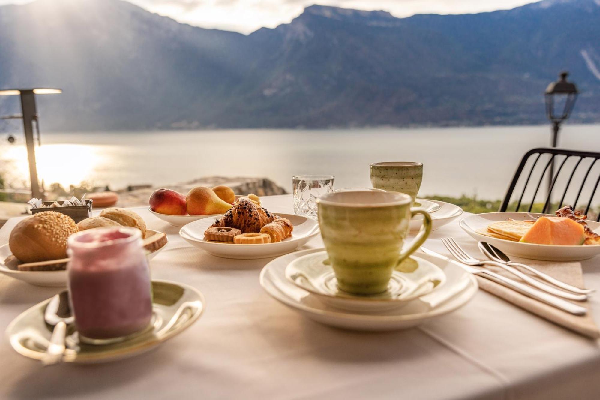 Llac Living Nature Hotel Limone sul Garda Esterno foto
