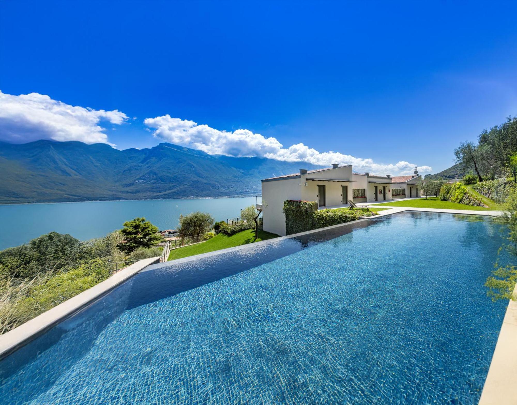 Llac Living Nature Hotel Limone sul Garda Esterno foto